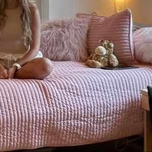 UGG Twin XL comforter